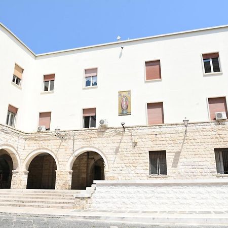 Palazzo Del Carmine Hotel Bari Exterior photo